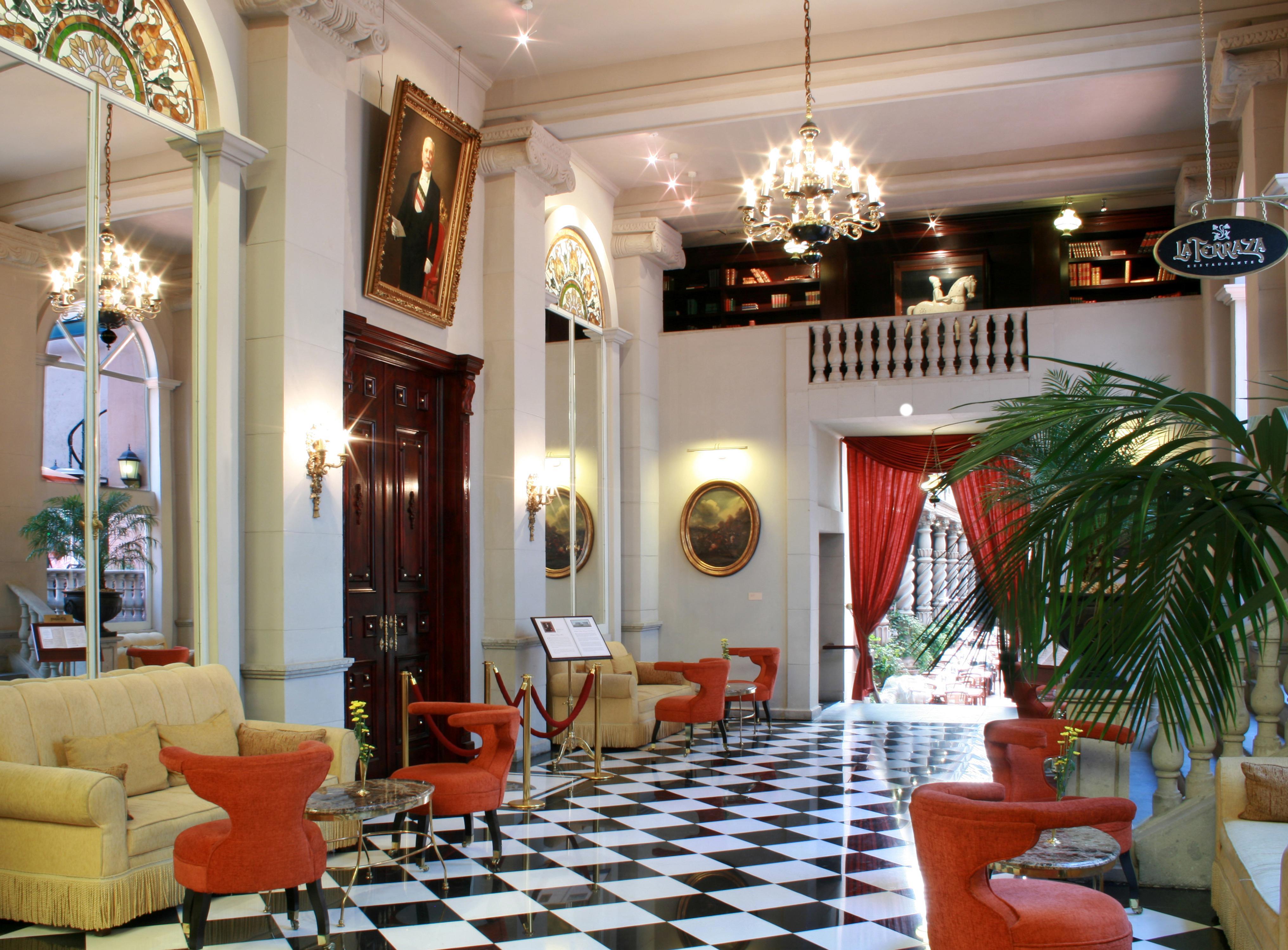 Hotel Geneve Cd De Mexico Bagian luar foto The lobby of the hotel