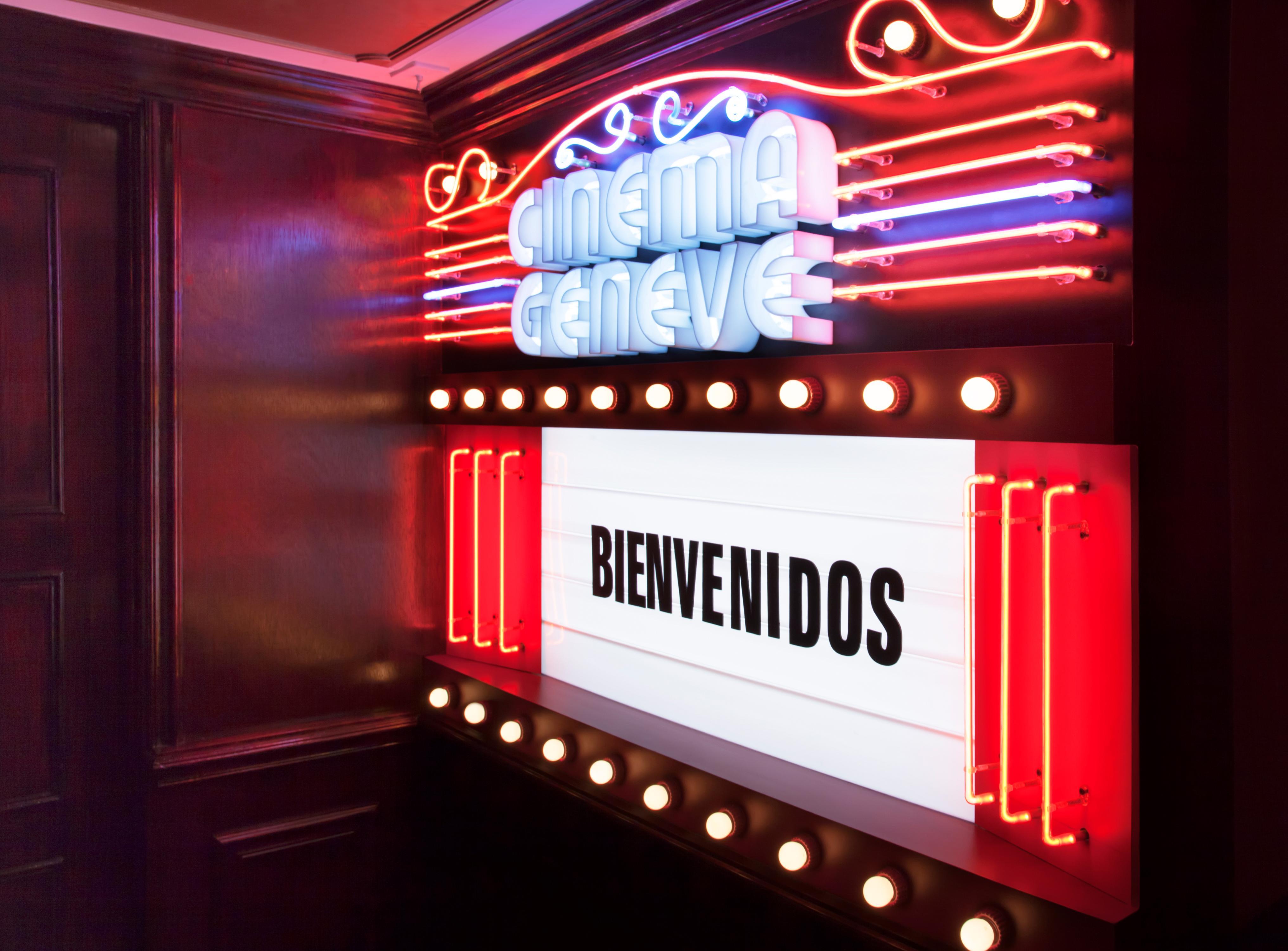 Hotel Geneve Cd De Mexico Bagian luar foto The sign at the entrance of the venue